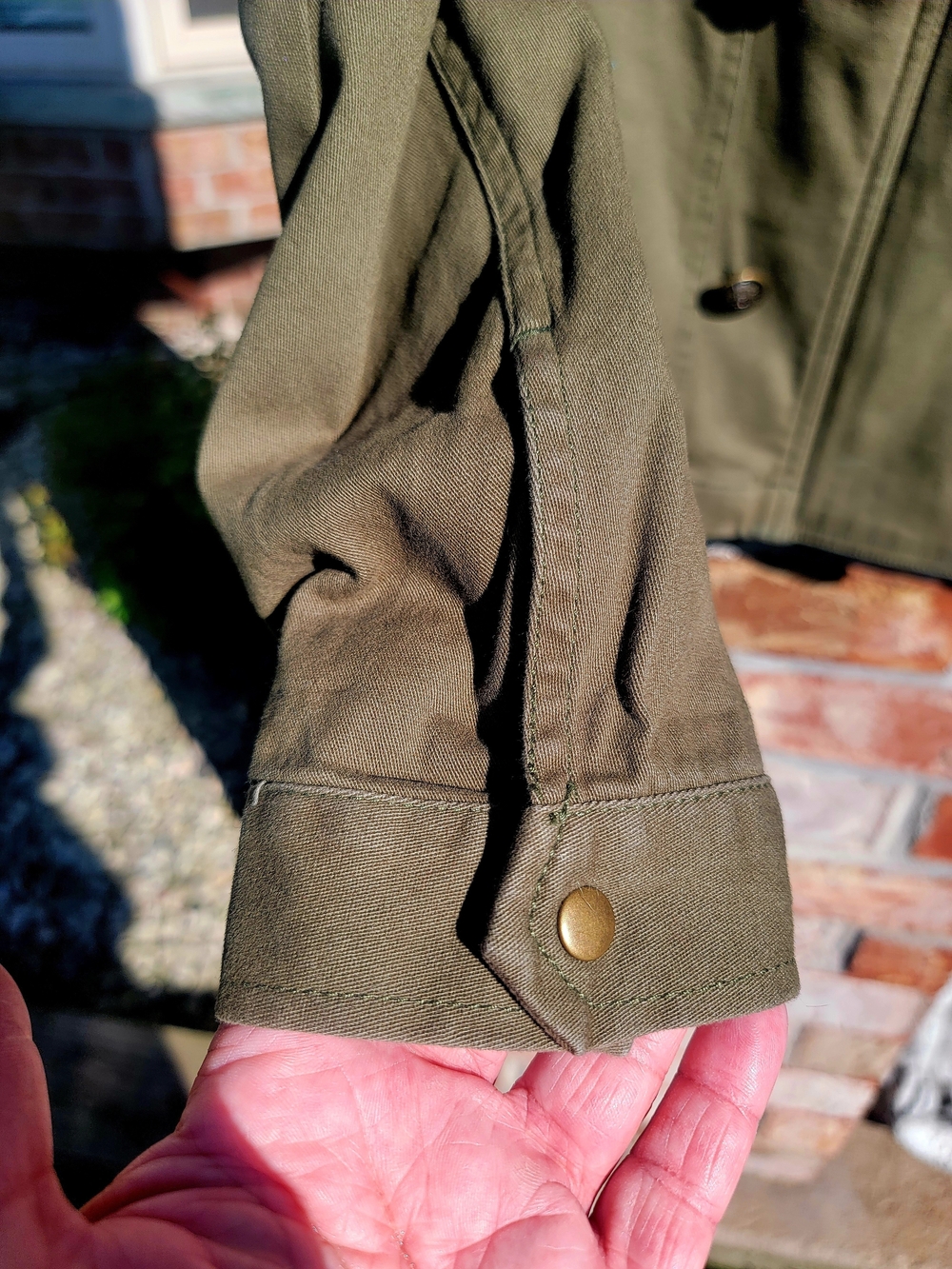 Women’s Military-Inspired Double-Breasted Utility Jacket — Olive - Picture 6 of 12